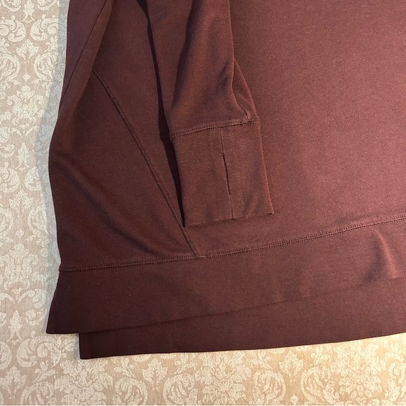 Sweaty Betty ~Simhasana Sweatshirt in Black Cherry size Medium - Picture 5 of 14